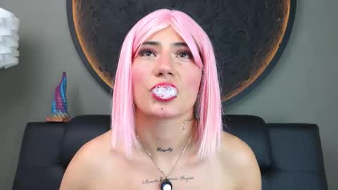 Charlotte online show from 10/28/25, 06:21