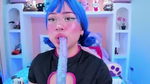 Snapshot of miss___megan chatting on 10/23/25, 06:06 Megan online show from 10/23/25, 06:06