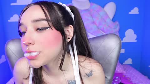Snapshot of miss___sara chatting on 01/29/25, 05:56 Sara online show from 01/29/25, 05:56