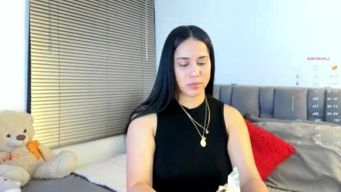miss__jones_ online show from 03/25/26, 12:27