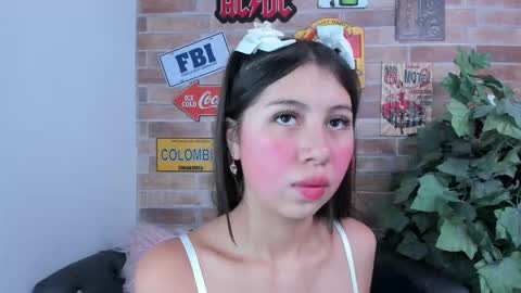 Snapshot of miss__luxury chatting on 10/09/25, 11:08 Luxury online show from 10/09/25, 11:08