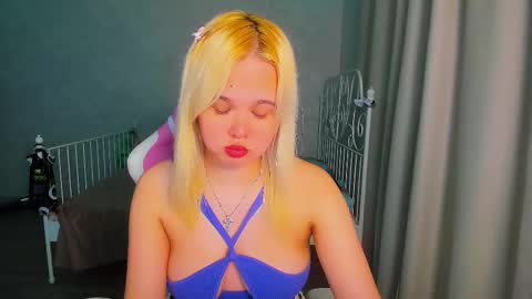 Snapshot of miss__selena chatting on 02/21/26, 10:00 miss__selena online show from 02/21/26, 10:00