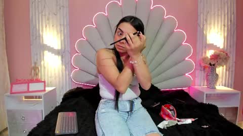 miss__star_ online show from 06/11/26, 01:09