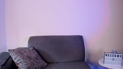 Snapshot of miss_alexa2 chatting on 01/21/25, 01:00 Alexa Sarmiento online show from 01/21/25, 01:00