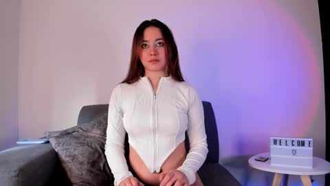 Snapshot of miss_alexa2 chatting on 02/17/25, 01:10 Alexa Sarmiento online show from 02/17/25, 01:10