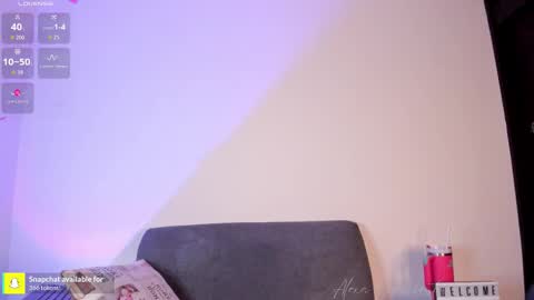 Snapshot of miss_alexa2 chatting on 11/25/25, 01:11 Alexa Sarmiento online show from 11/25/25, 01:11