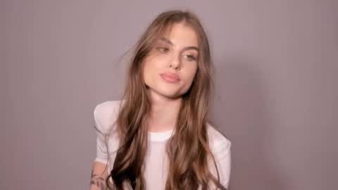 Katrin online show from 11/17/25, 12:33