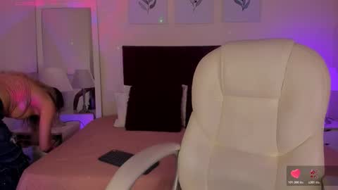 Snapshot of miss_amanda_ chatting on 02/24/26, 12:47 Amanda Reyes online show from 02/24/26, 12:47