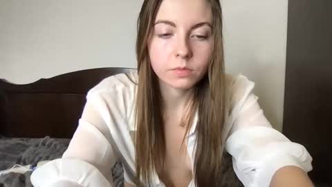 Snapshot of miss_angel_ chatting on 02/11/26, 08:03 miss angel online show from 02/11/26, 08:03