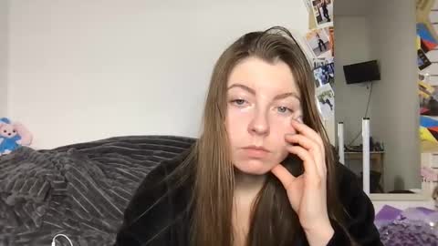 Snapshot of miss_angel_ chatting on 02/20/26, 09:04 miss angel online show from 02/20/26, 09:04