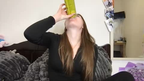 Snapshot of miss_angel_ chatting on 02/26/26, 10:09 miss angel online show from 02/26/26, 10:09