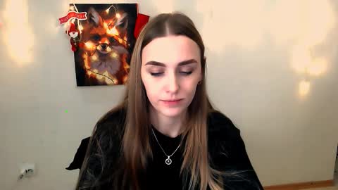 Angelina online show from 12/17/25, 09:48