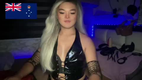 Snapshot of miss_antonette_xxx chatting on 06/24/26, 08:08 Call me Miss Antonette online show from 06/24/26, 08:08