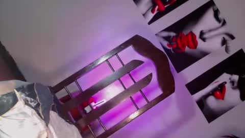 miss_bella69 online show from 06/08/26, 04:24