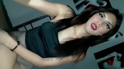 miss_bella69 online show from 06/09/26, 04:46