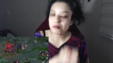 Miss Carmila online show from 11/07/25, 02:33