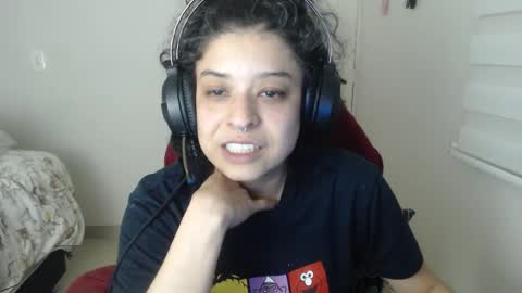 Miss Carmila online show from 11/08/25, 01:17