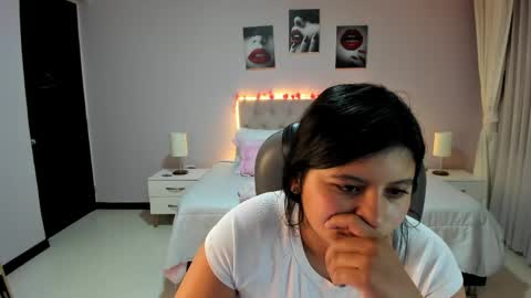 Cataleya online show from 04/17/26, 11:57