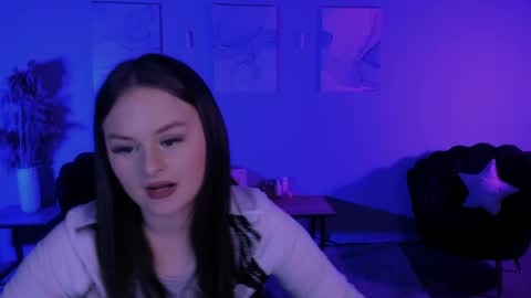 Snapshot of miss_courtney chatting on 04/25/26, 01:41 miss_courtney online show from 04/25/26, 01:41