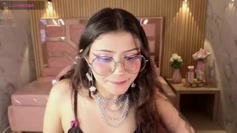 Snapshot of miss_devil_s chatting on 03/24/26, 03:11 miss_devil_s online show from 03/24/26, 03:11