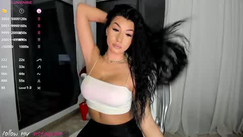 miss_diamond__ online show from 02/15/25, 05:09