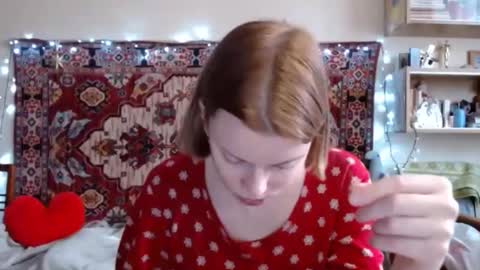 Elis online show from 02/26/25, 12:14