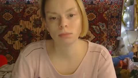 Elis online show from 12/19/25, 11:28