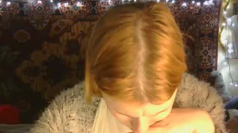 Snapshot of miss_elistia_ chatting on 01/07/26, 04:31 Elis online show from 01/07/26, 04:31