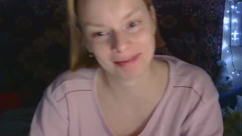 Snapshot of miss_elistia_ chatting on 02/06/26, 02:31 Elis online show from 02/06/26, 02:31