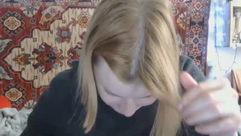 Elis online show from 04/20/26, 11:02