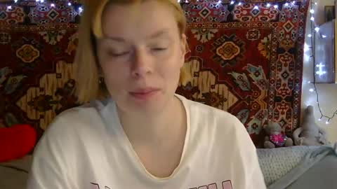 Elis online show from 07/17/26, 11:28