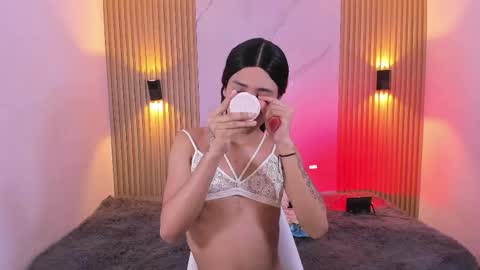 miss_emilystar online show from 04/21/26, 08:12