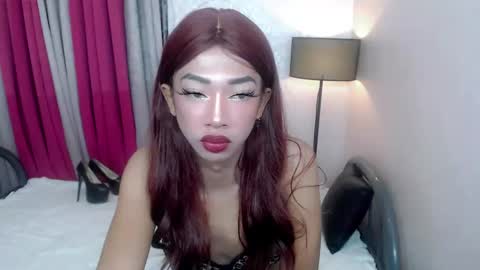 miss_ephrail online show from 12/10/24, 06:49