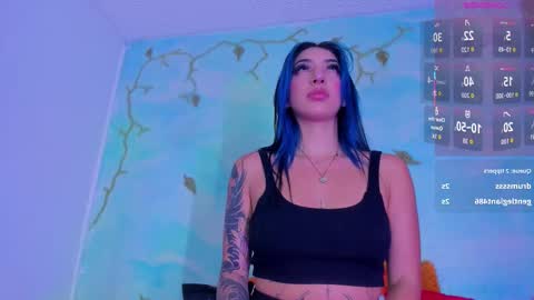 miss_evans_ online show from 11/29/25, 07:22