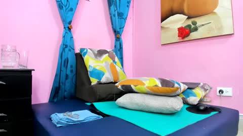 Monica Patricia online show from 03/12/26, 01:23