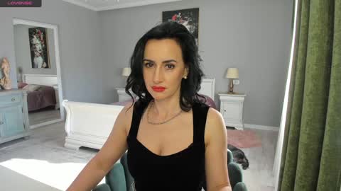 Snapshot of miss_giulia chatting on 01/16/25, 09:59 Miss Giulia online show from 01/16/25, 09:59