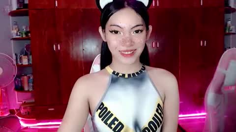 miss_hornydoll online show from 10/11/25, 04:01