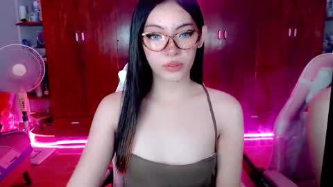 miss_hornydoll online show from 10/18/25, 07:53