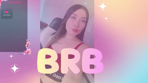 Snapshot of miss_isabella_m chatting on 12/18/25, 12:49 Isabella online show from 12/18/25, 12:49