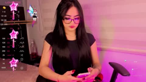 miss_ivyy online show from 10/13/25, 04:12
