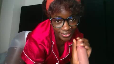 SensuElle  WHAT I DONT SHOW HERE... YOULL ONLY SEE IN PRIVATE  online show from 04/18/26, 05:55