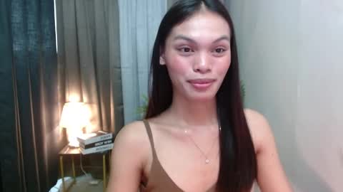 Snapshot of miss_jhes chatting on 02/14/26, 02:08 Jhes online show from 02/14/26, 02:08