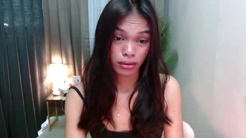 Snapshot of miss_jhes chatting on 02/19/26, 10:50 Jhes online show from 02/19/26, 10:50