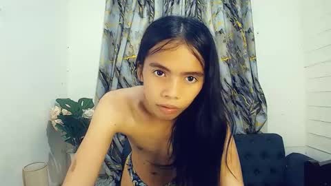 julie online show from 03/12/26, 07:36