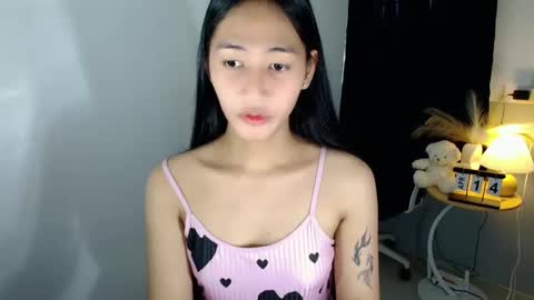 miss_jz online show from 04/18/26, 11:49