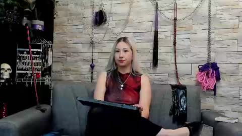 Snapshot of miss_kaz chatting on 07/05/26, 04:41 Kaz online show from 07/05/26, 04:41