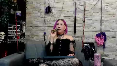Snapshot of miss_kaz chatting on 07/18/26, 11:41 Kaz online show from 07/18/26, 11:41