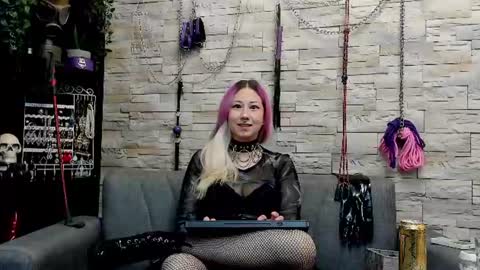 Snapshot of miss_kaz chatting on 07/26/26, 12:41 Kaz online show from 07/26/26, 12:41