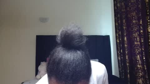 Miss Kiarrafit online show from 01/22/25, 08:29