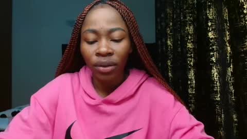 Miss Kiarrafit online show from 02/07/25, 01:04